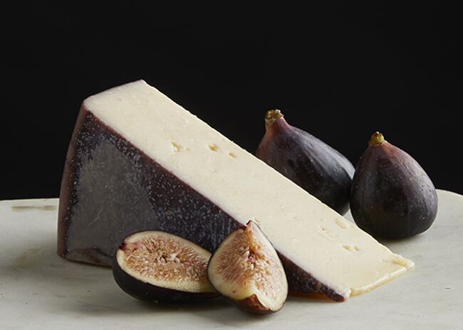 Fromagination features Sartori BellaVitano Merlot cheese