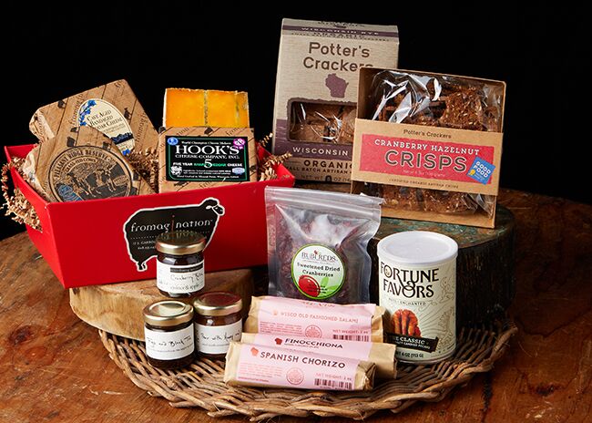 This is a picture of Fromagination's Award-Winning Collection Gift Set.