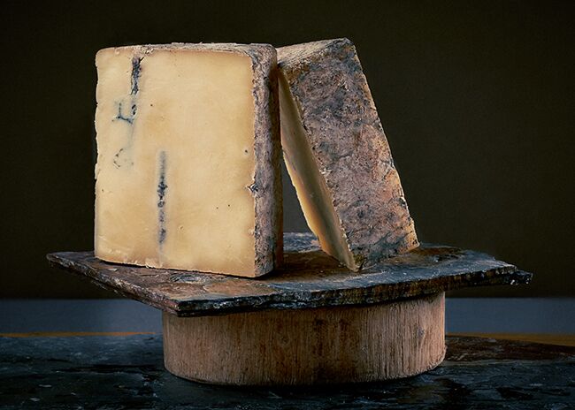 This is a picture of Roelli Cheese Haus' Dunbarton Blue cheese, offered by Fromagination.