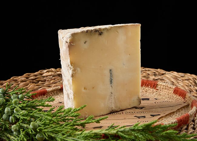 This is a picture of Roelli Cheese Haus' Dunbarton Blue cheese, offered by Fromagination.