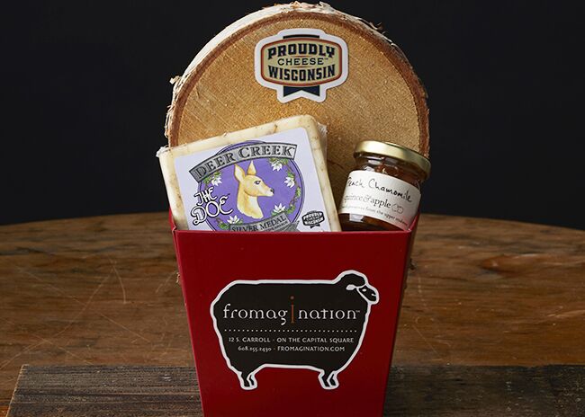 Deer Creek's The Doe Cheddar cheese - Image 3