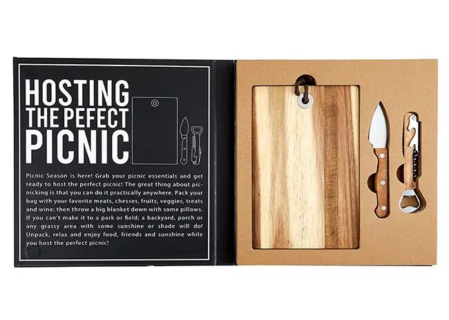 This is a picture of a Picnic Board Kit, offered by Fromagination.