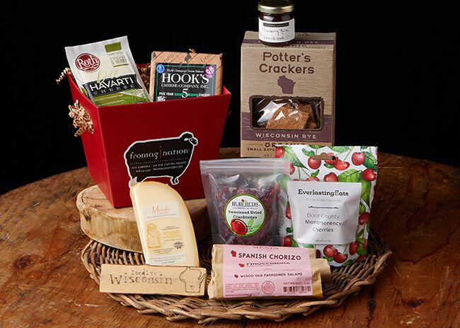 This is a picture of Fromagination's Fresh Pasture Gift Set.